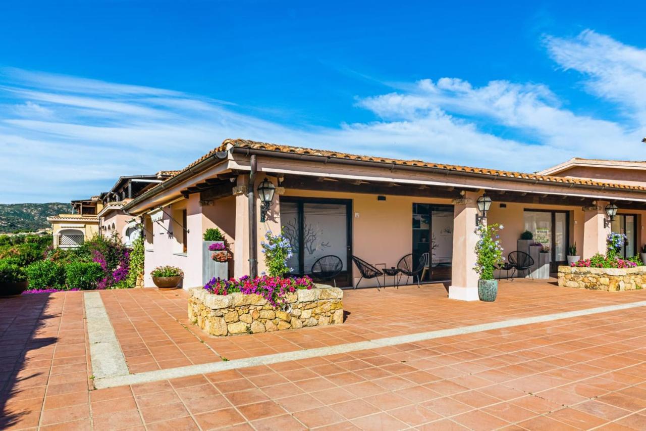 Relais Il Corallo Porto San Paolo  Εξωτερικό φωτογραφία